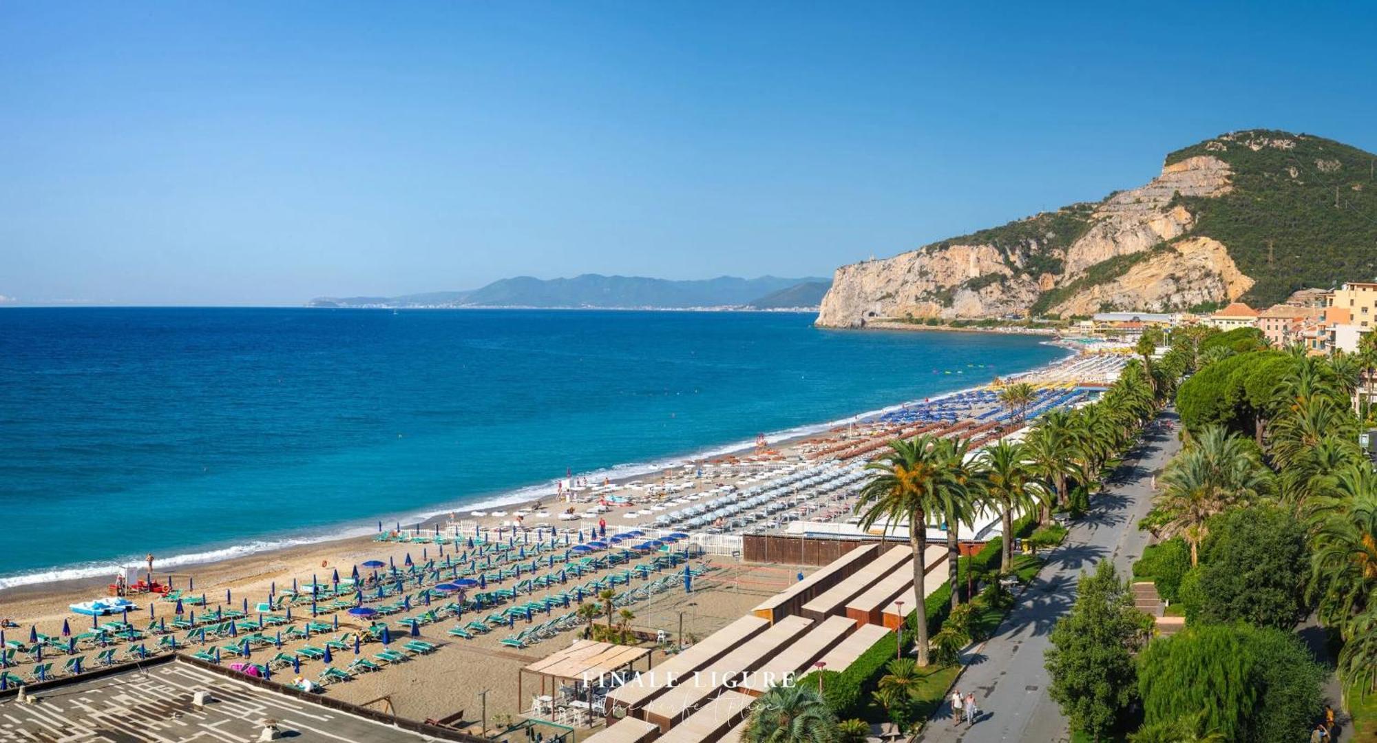 Апартаменти 100 Metri Dal Mare Relax A Due Passi Dal Centro Фінале-Лігуре Екстер'єр фото